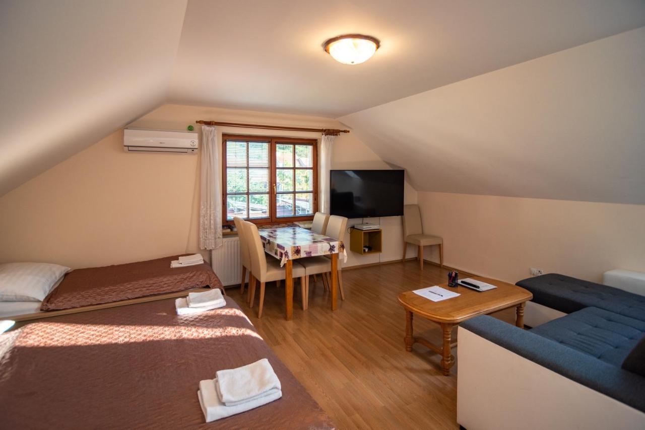 Apartman A Ubytovani U Machu Mikulov Luaran gambar